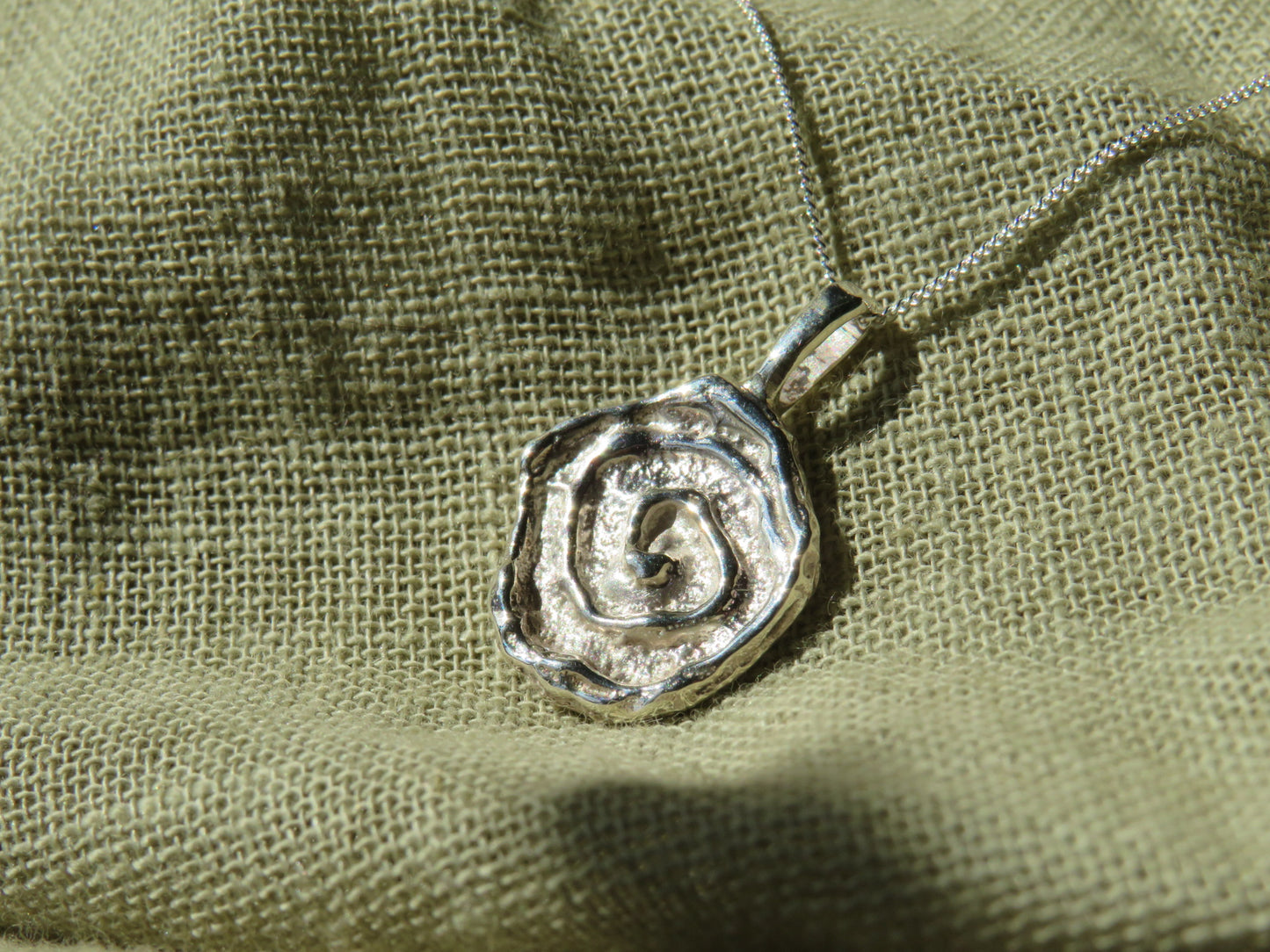 KORU - Reversible necklace
