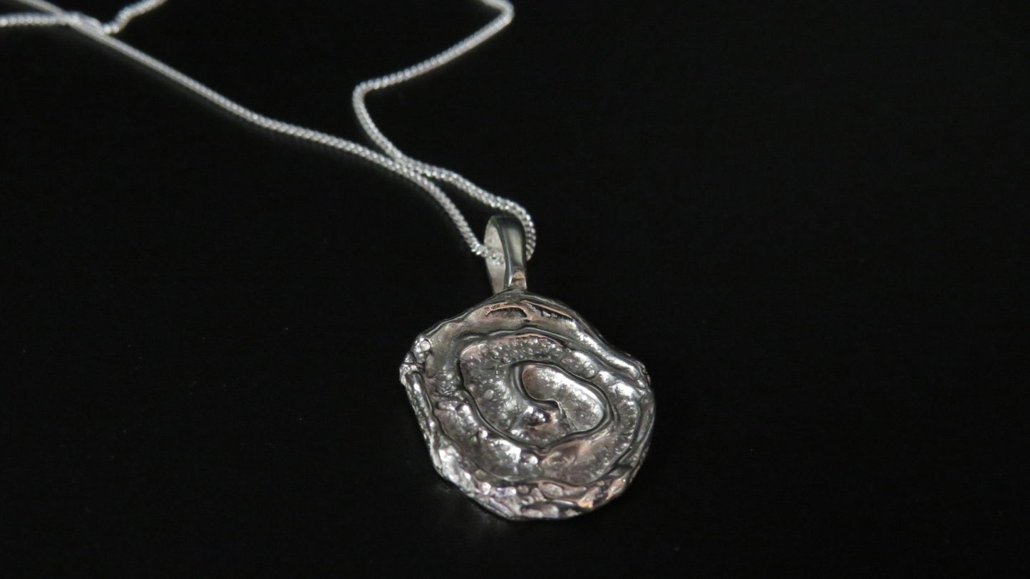 KORU - Reversible necklace