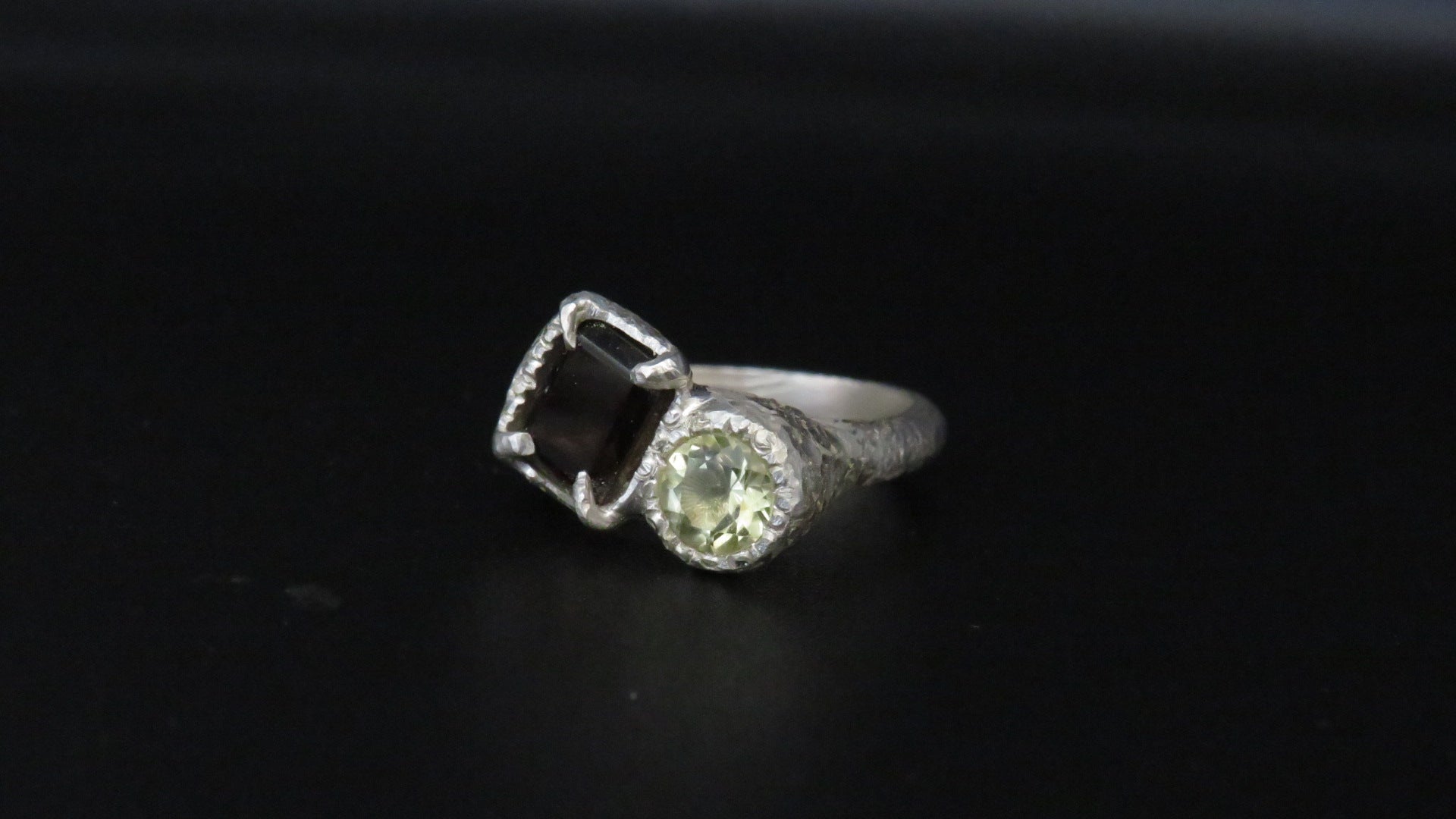 Dusk (Ready to Ship)