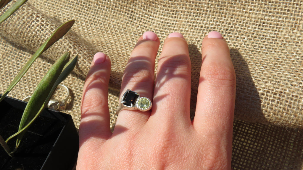 Dusk (Ready to Ship)