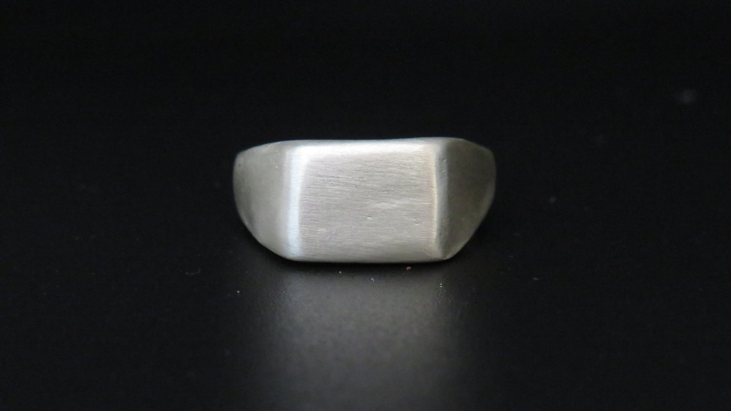 Satin signet. (Ready to ship)