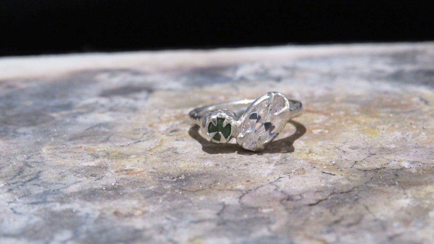 ODETTE - EMERALD (READY TO SHIP)