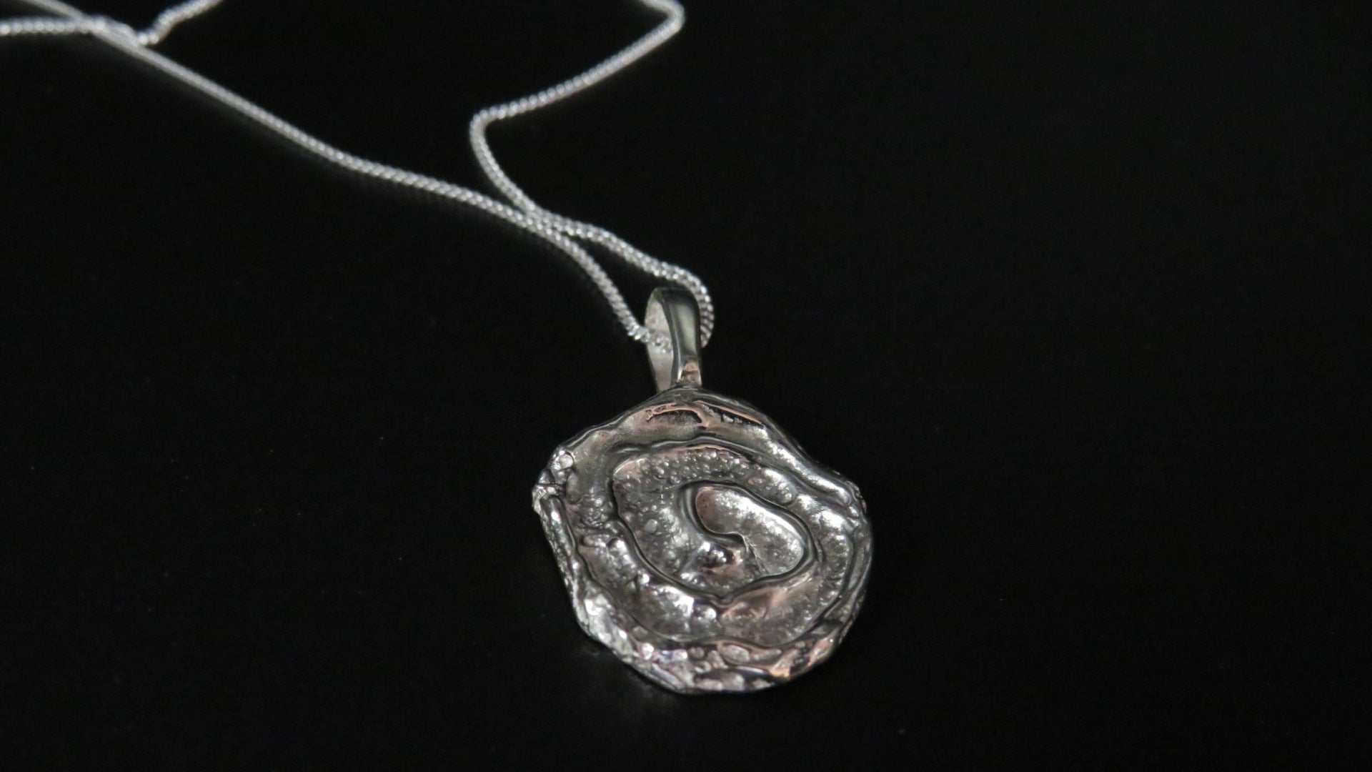 Koru  - Reversible necklace