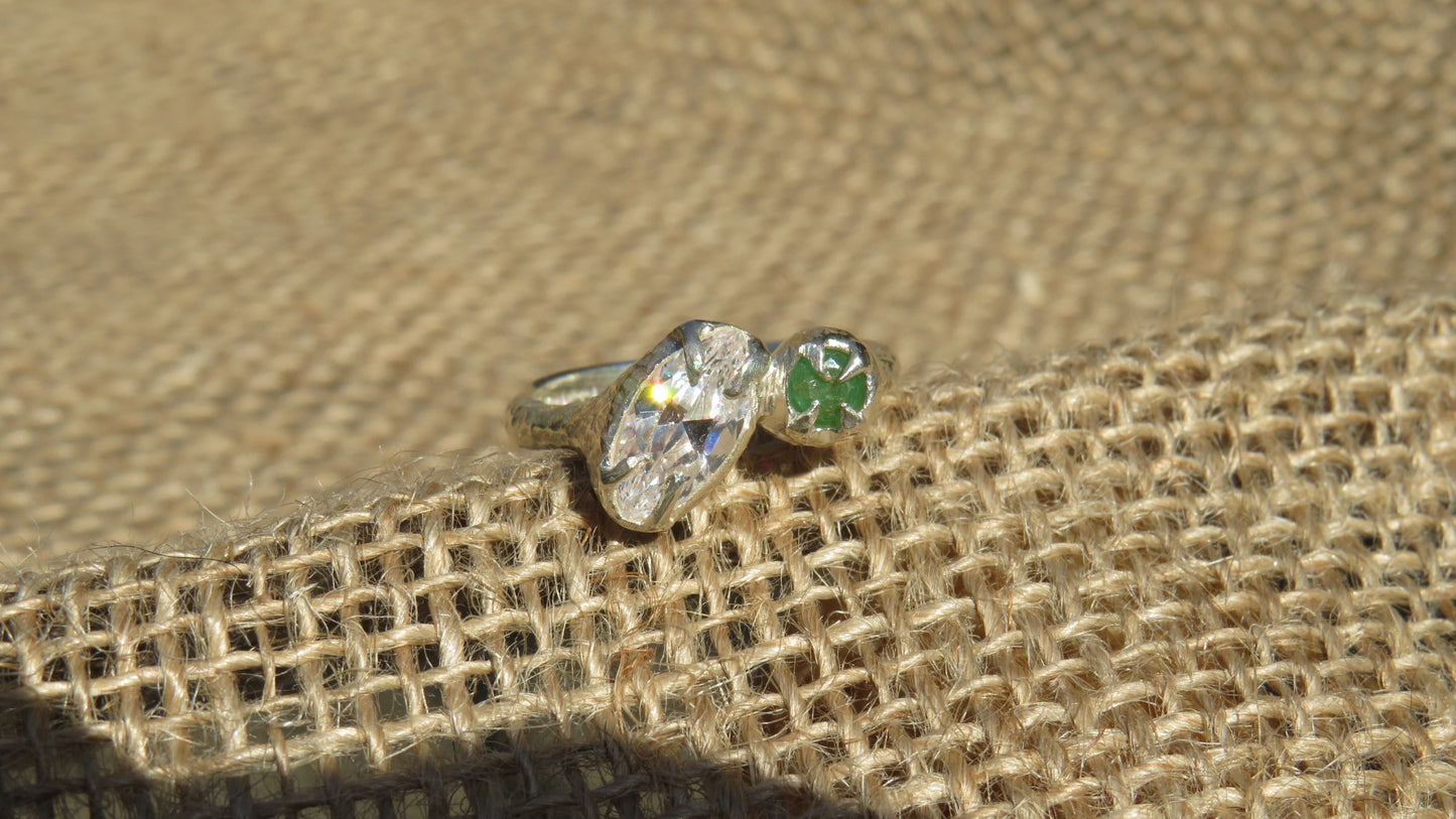 ODETTE - EMERALD (READY TO SHIP)
