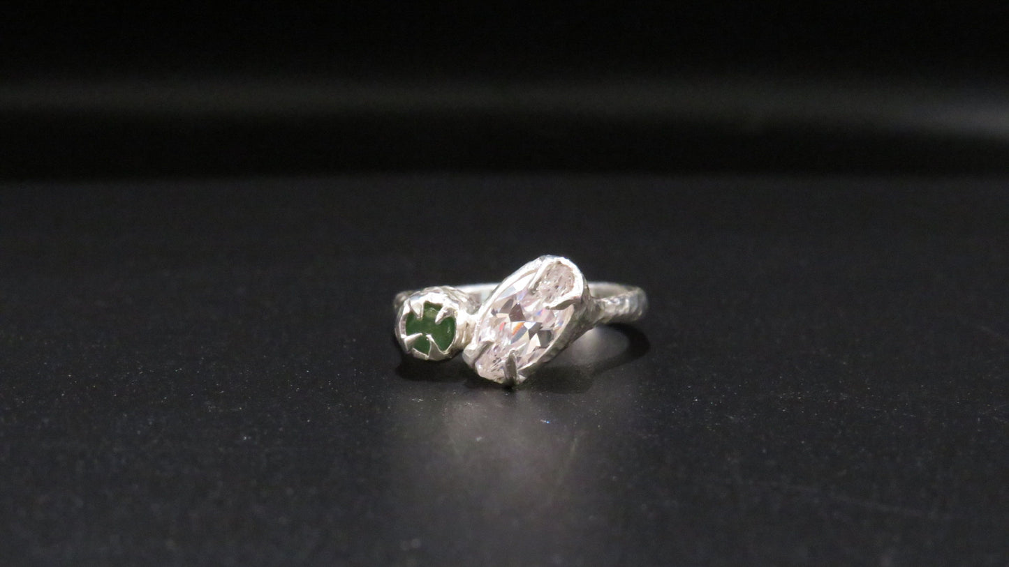 ODETTE - EMERALD (READY TO SHIP)