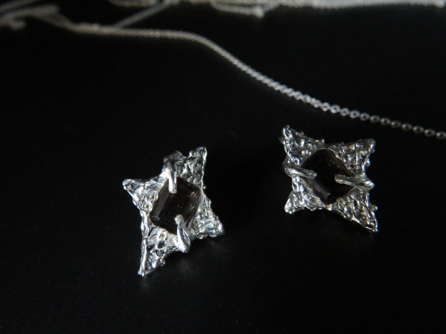 Marla star earrings